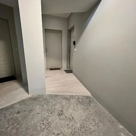 Luxury + Garage Appartamento *